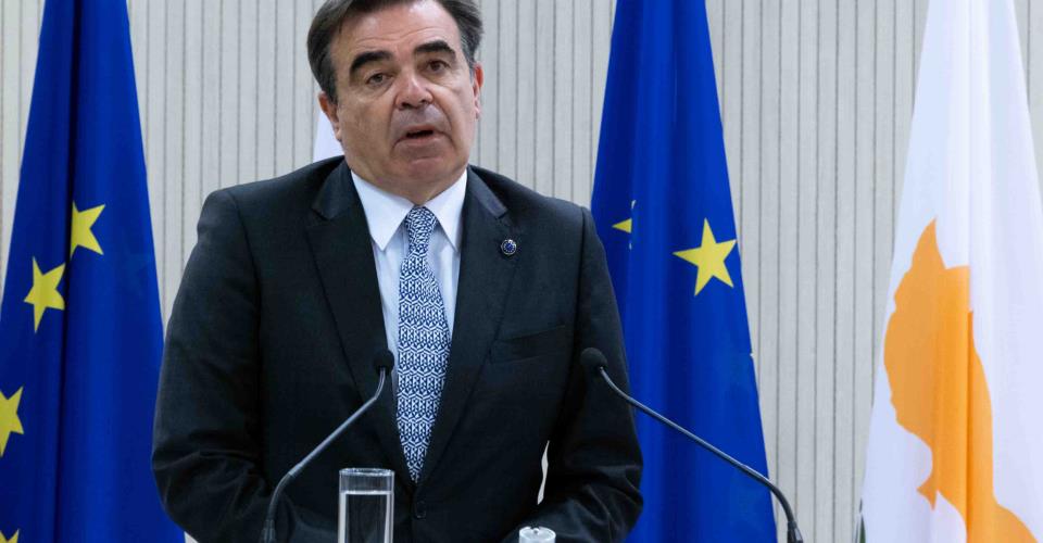 Η στήριξη της ΕΕ για επανένωση είναι δεδομένη και ακλόνητη, λέει ο Μ. Σχοινάς