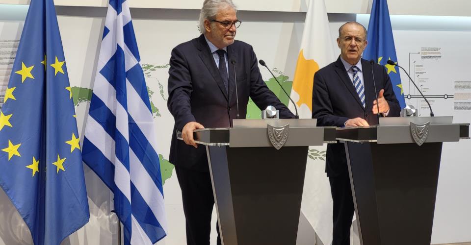 Συνεργασία Κύπρου-Ελλάδας για κλιματική κρίση και πολιτική προστασία συζήτησαν...