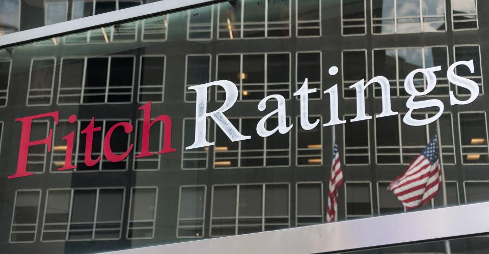 Διατηρεί ο Fitch τις θετικές προοπτικές για Κύπρο, βλέπει προκλήσεις για χώρες...