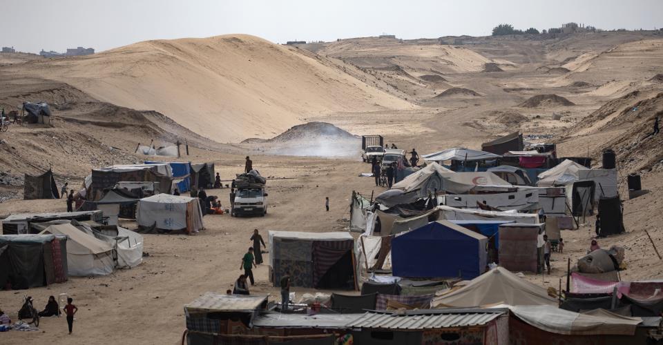 Περισσότεροι από 940.000 άνθρωποι έχουν εκτοπιστεί από τη Ράφα, λέει ο ΟΗΕ