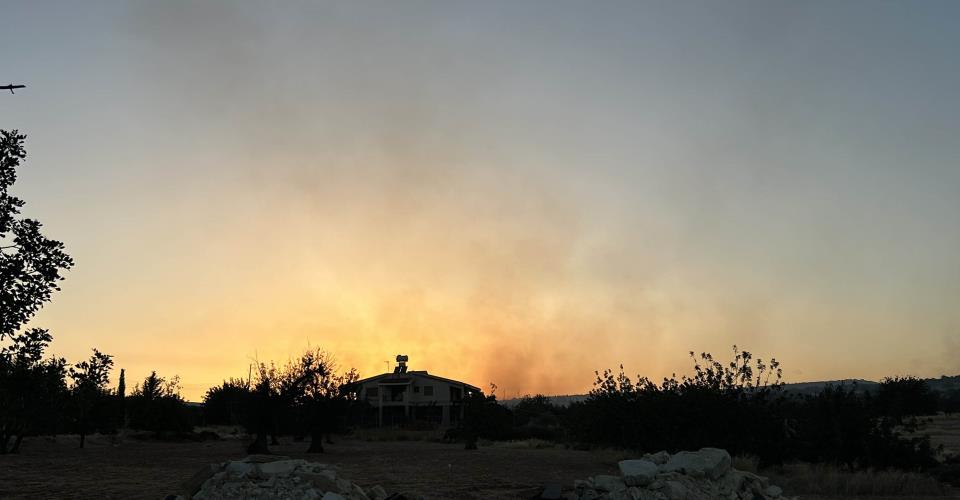 Συνεχίζεται η μάχη με τις φλόγες στον Άγ. Συλά, στο σημείο ο Υπ.  Δικαιοσύνης...