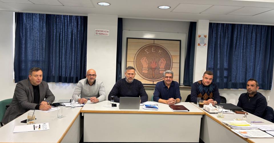 Καμία εξέλιξη για ωρομίσθιους, ισχύει η απεργία στις 17/9, λένε στο ΚΥΠΕ οι...