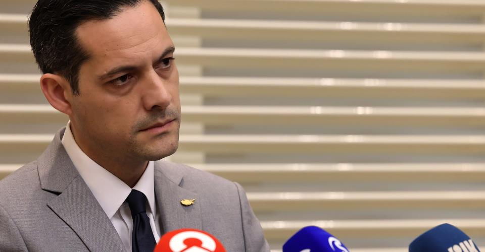 Στόχος μια άτυπη συνάντηση να είναι «το σκαλοπάτι» για επανέναρξη συνομιλιών,...
