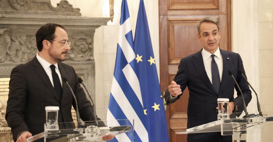 Τηλεφωνική επικοινωνία ΠτΔ-Μητσοτάκη για την κρίση στην περιοχή, πληροφορείται...