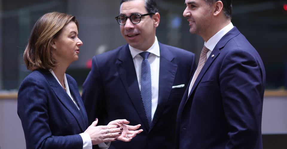 وزير الخارجية: على الاتحاد الأوروبي تعزيز حضوره في الشرق الأوسط