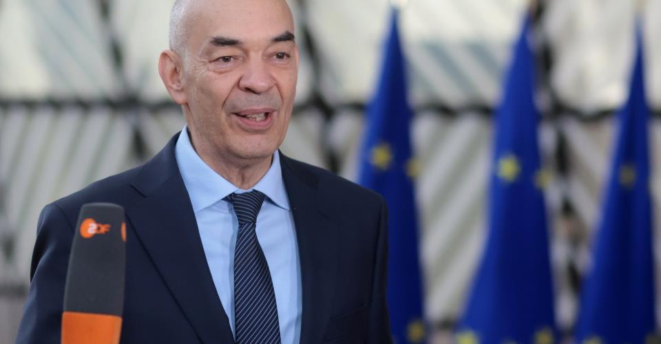 Strong and reliable connections are the cornerstone of European unity,...