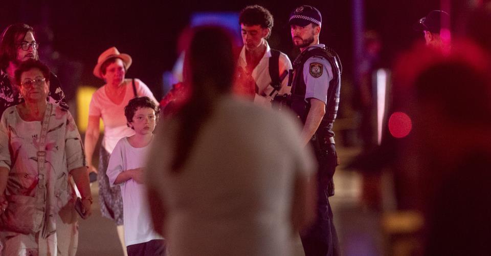 Δέκα νεκροί από την επίθεση στο Σίδνεϊ, καταδικάζει ο Ισραηλινός Πρόεδρος