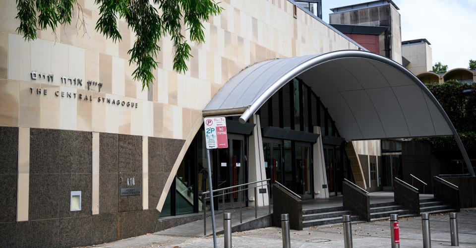 Πατέρας και γιος οι δράστες της επίθεσης στο Σίνδεϊ