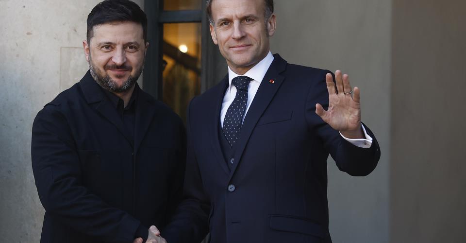 Ευρωπαίοι και Αμερικανοί συναντώνται στο Παρίσι για εγγυήσεις ασφαλείας στην...