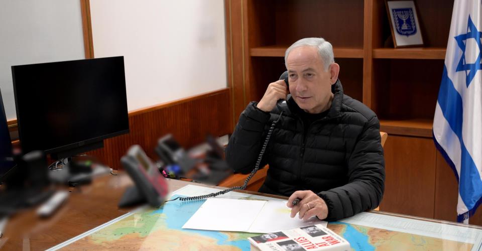 ​​​​​​​«Ήρθα να δω ότι είστε ζωντανός», είπε ο Αμερικανός Πρέσβης στον...