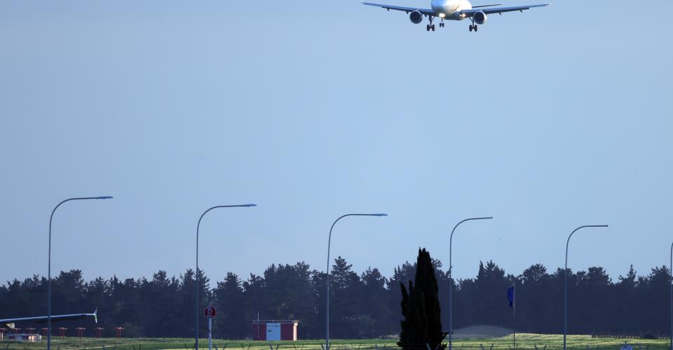 Συνολικά 38 πτήσεις ακυρώθηκαν τη Δευτέρα από και προς το αεροδρόμιο Λάρνακας