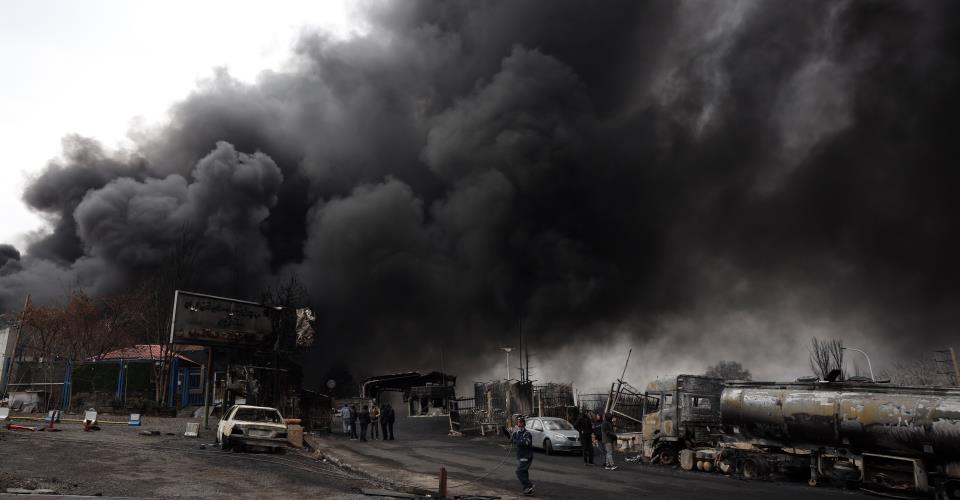 Συνεχίζονται οι επιθέσεις Ιράν κατά χωρών του Κόλπου, τραυματίες στο Μπαχρέιν