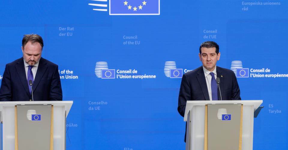 Η ΕΕ ζητά μείωση του στόχου αποθήκευσης ΦΑ για να μην πέσει η προσφορά λόγω του...